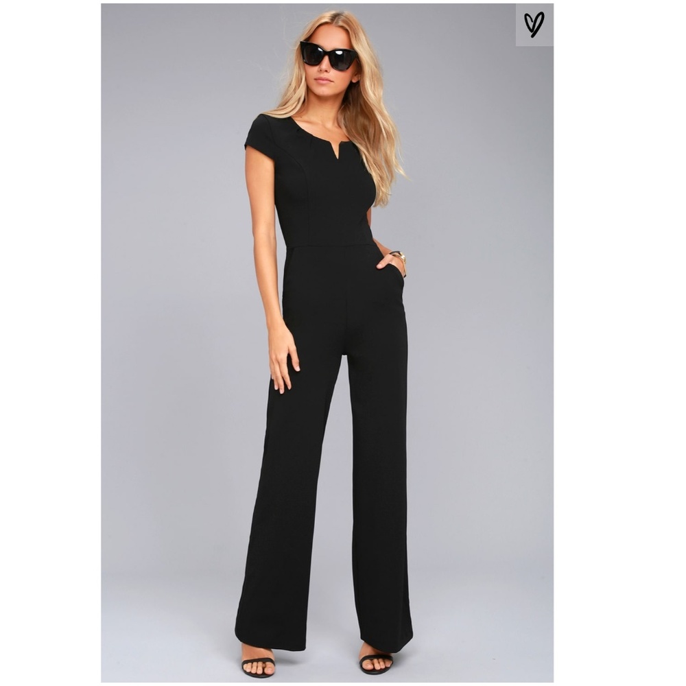 Lulu's: Goal-Getter Black Short Sleeve Jumpsuit